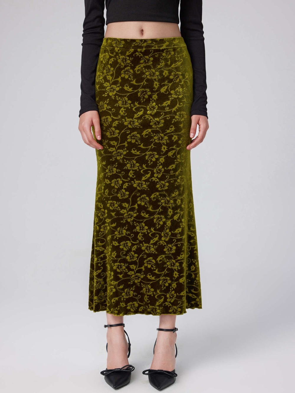 Cider Olive Green Floral Velvet Maxi Skirt